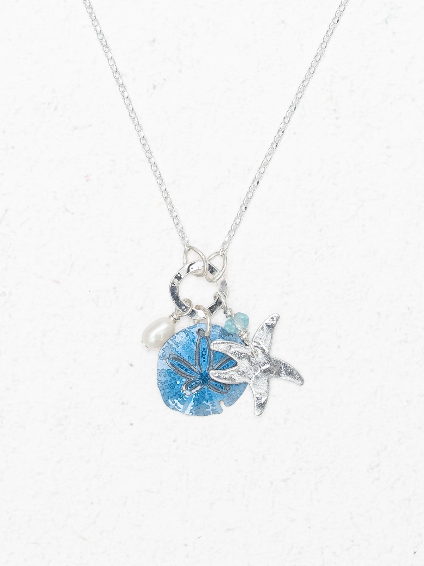 アクセサリー Eco Jewel Sandra Necklace: Handcrafted Ocean-Inspired Charms – Holly Yashi