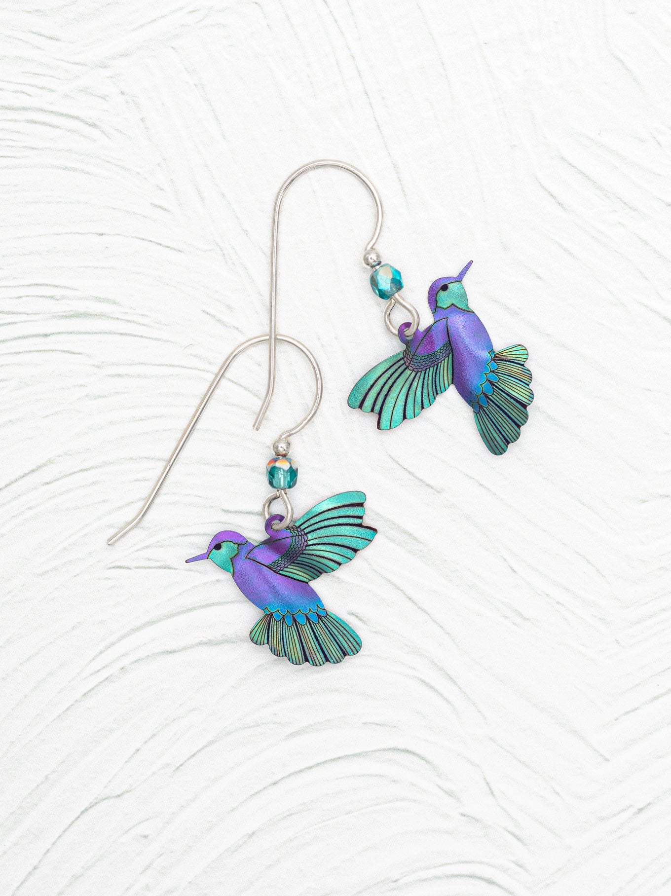 Picaflor Earrings - Artfully Detailed Hand-Colored Niobium