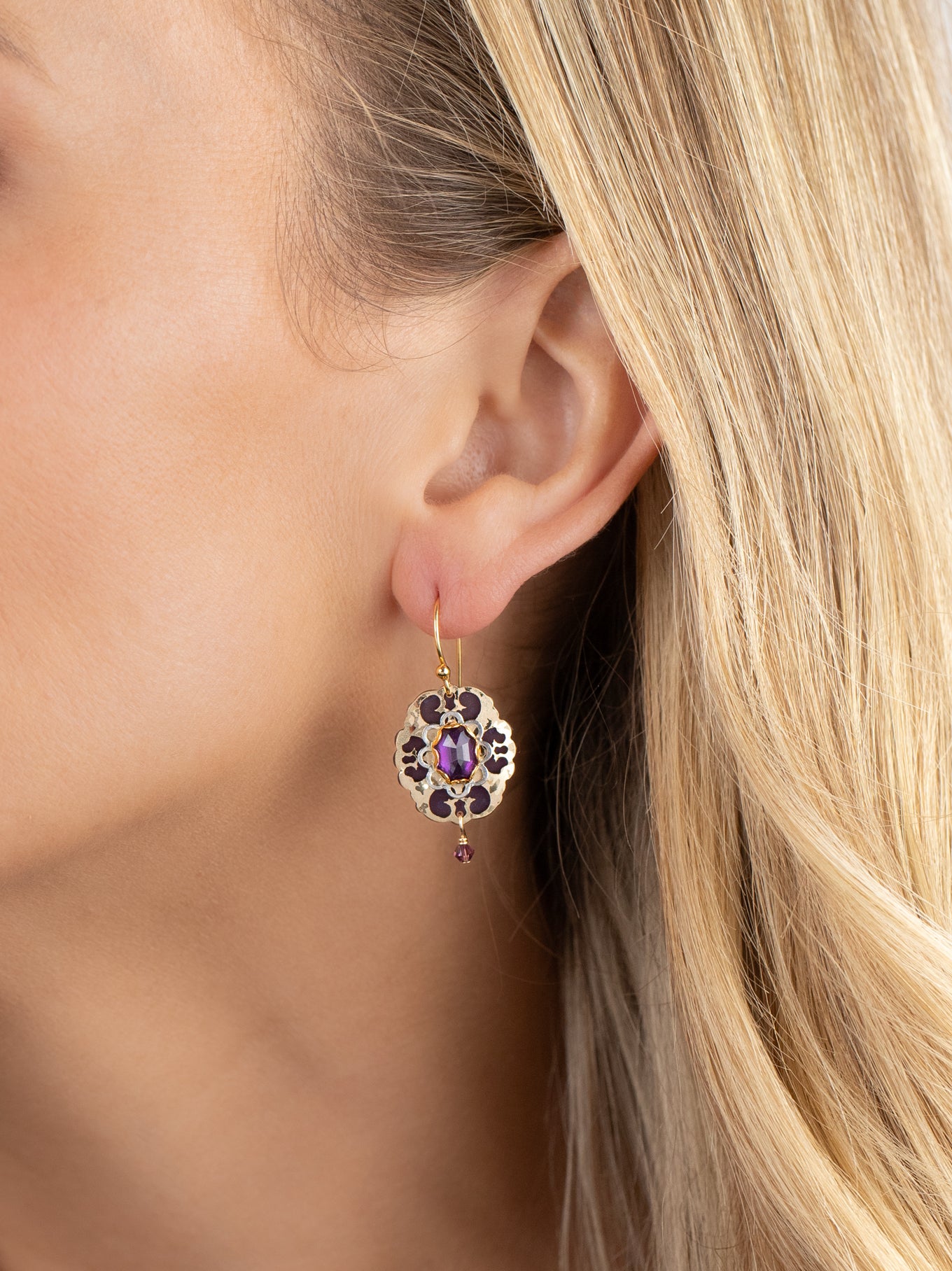 Anastasia Earrings C136384