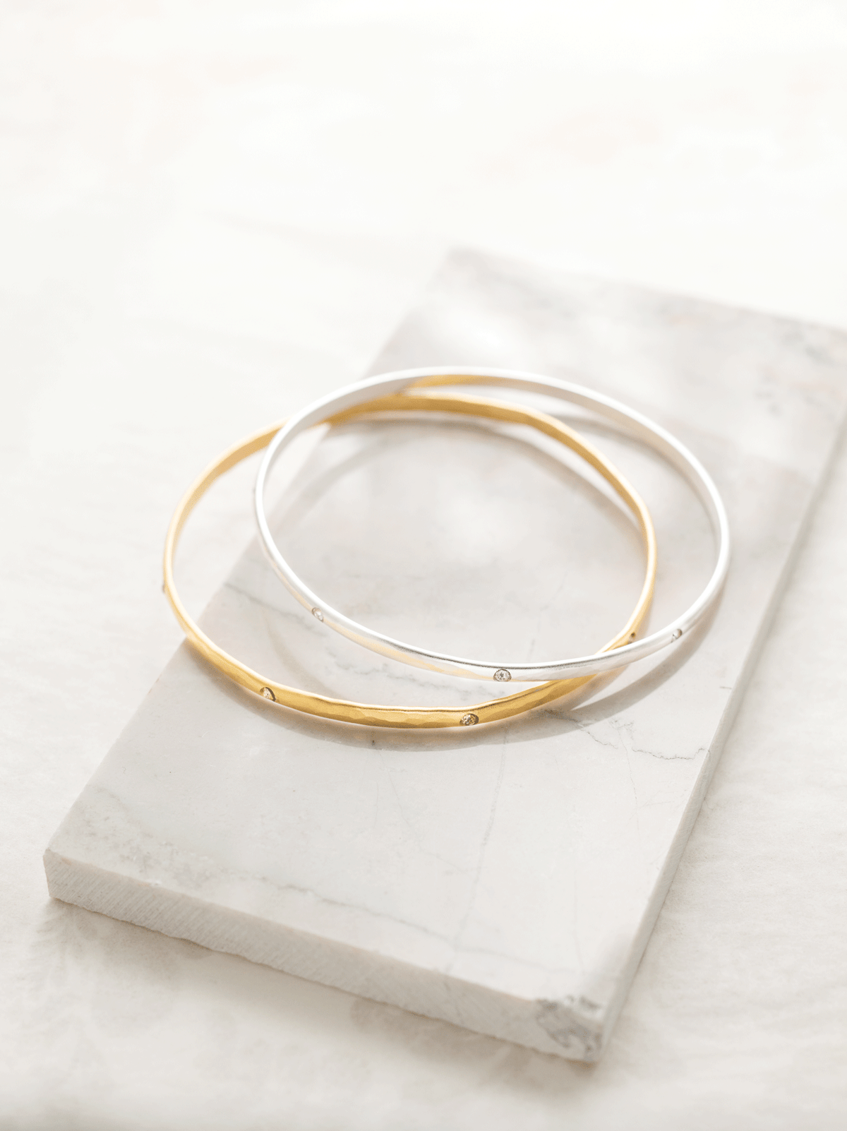 Modern Sparkle Bangle C143236