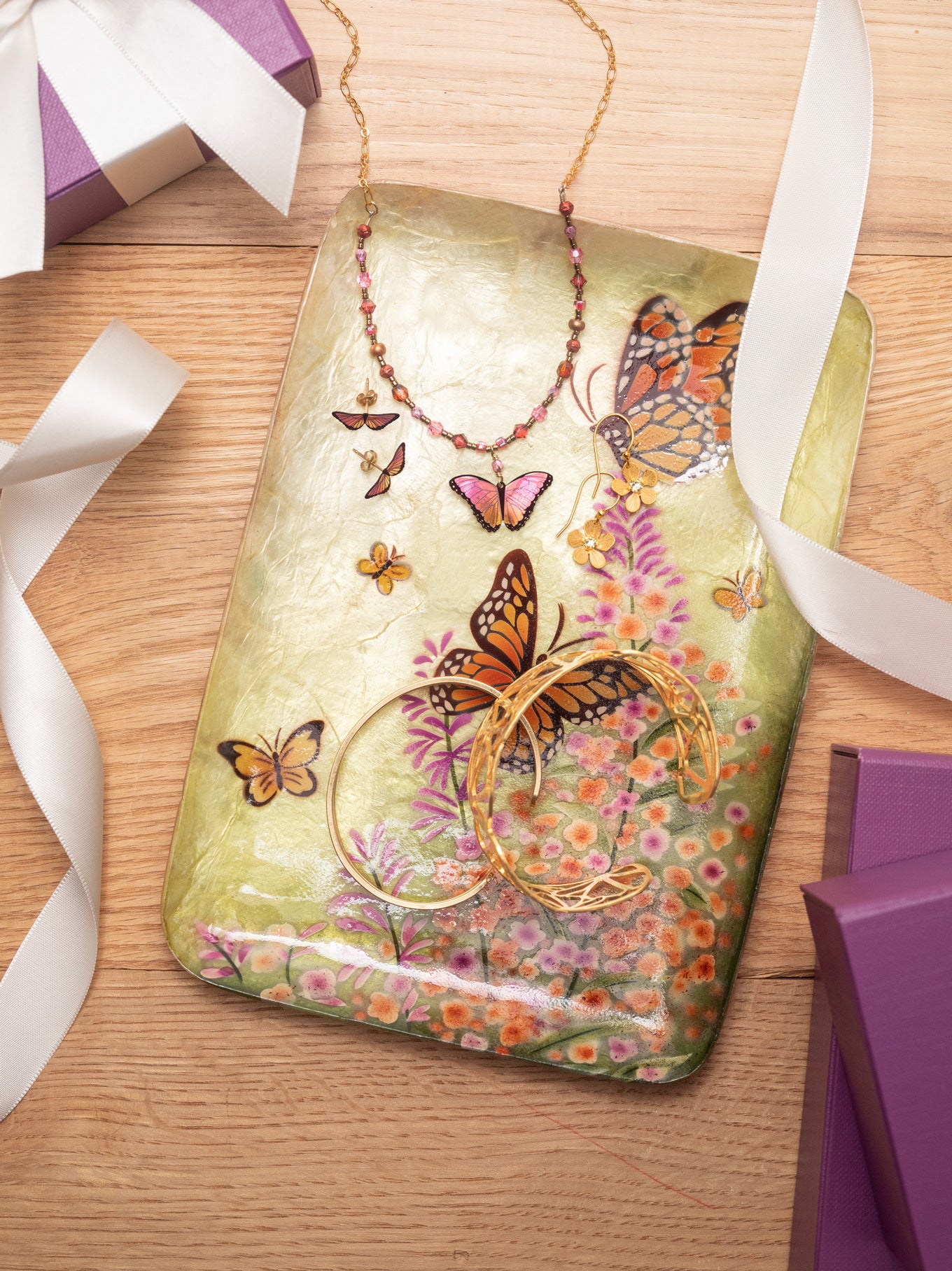 Bella Butterfly Beaded Necklace C242533