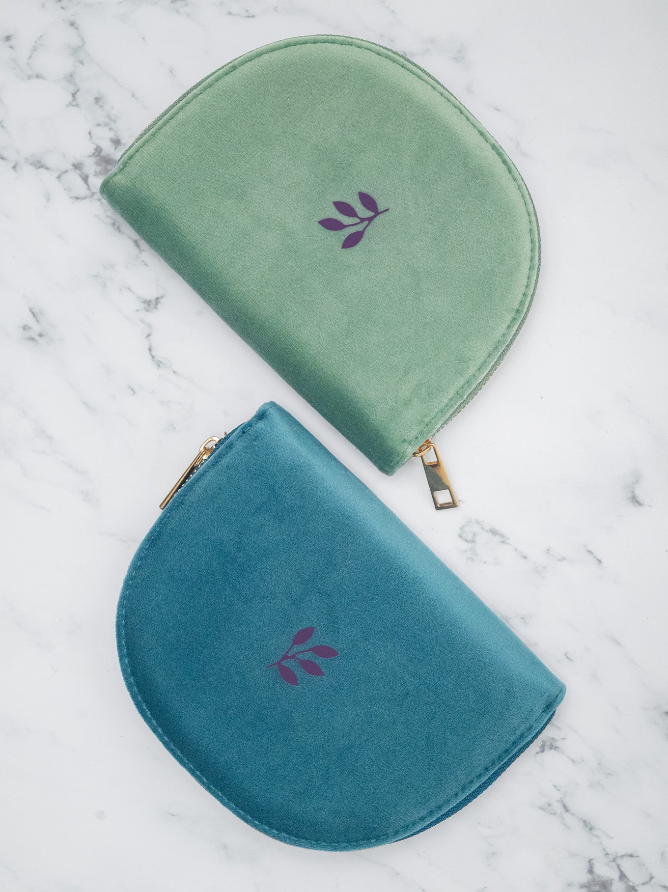 Holly Yashi Signature Velvet Jewelry Travel Case C498014