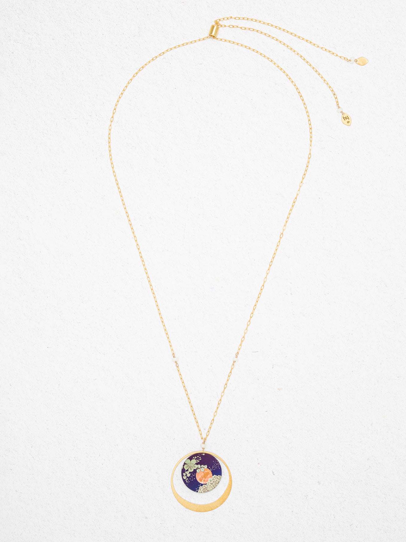 Luna Pendant Necklace C233378