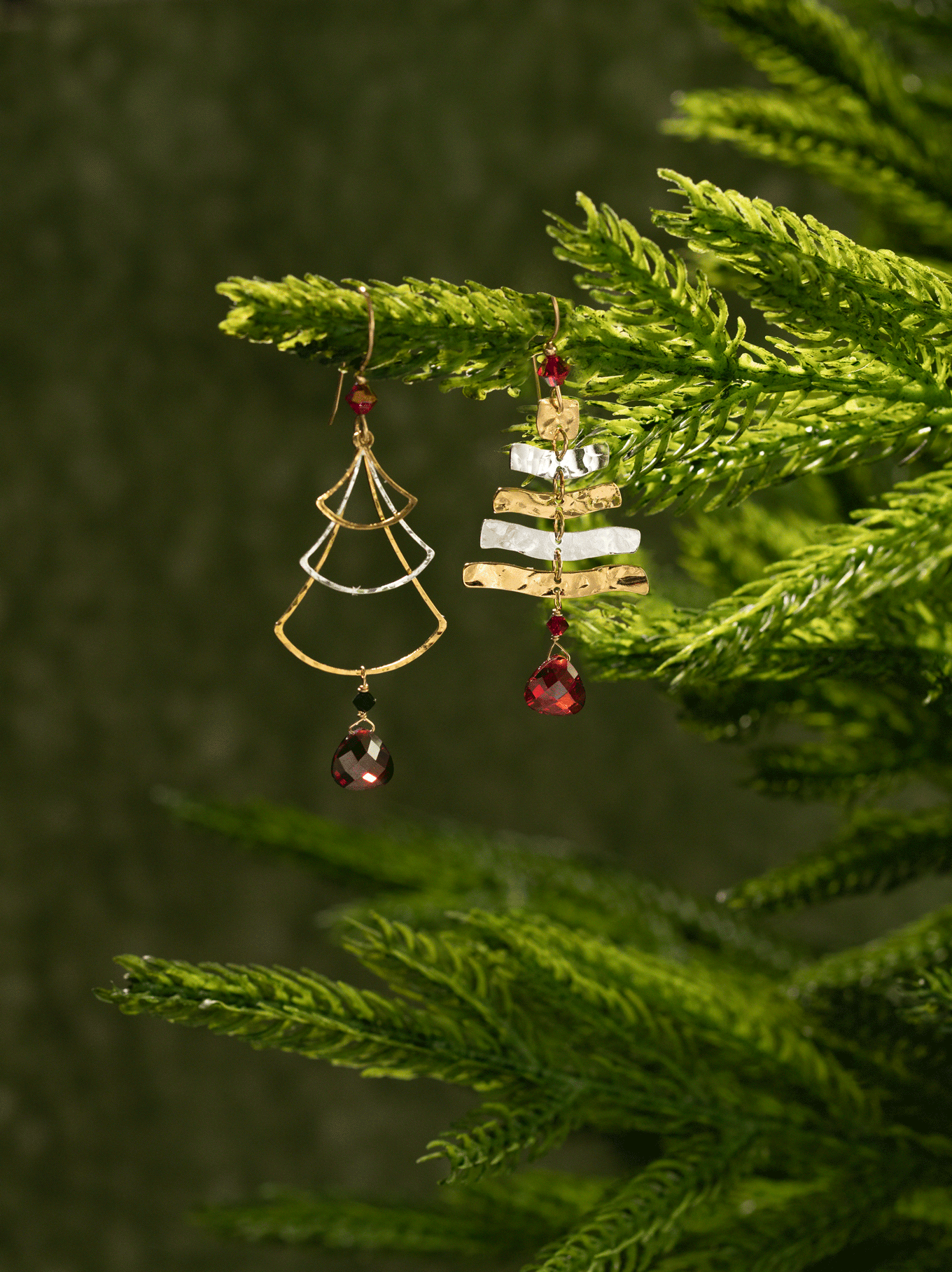 Very Merry Tree Earrings C147473