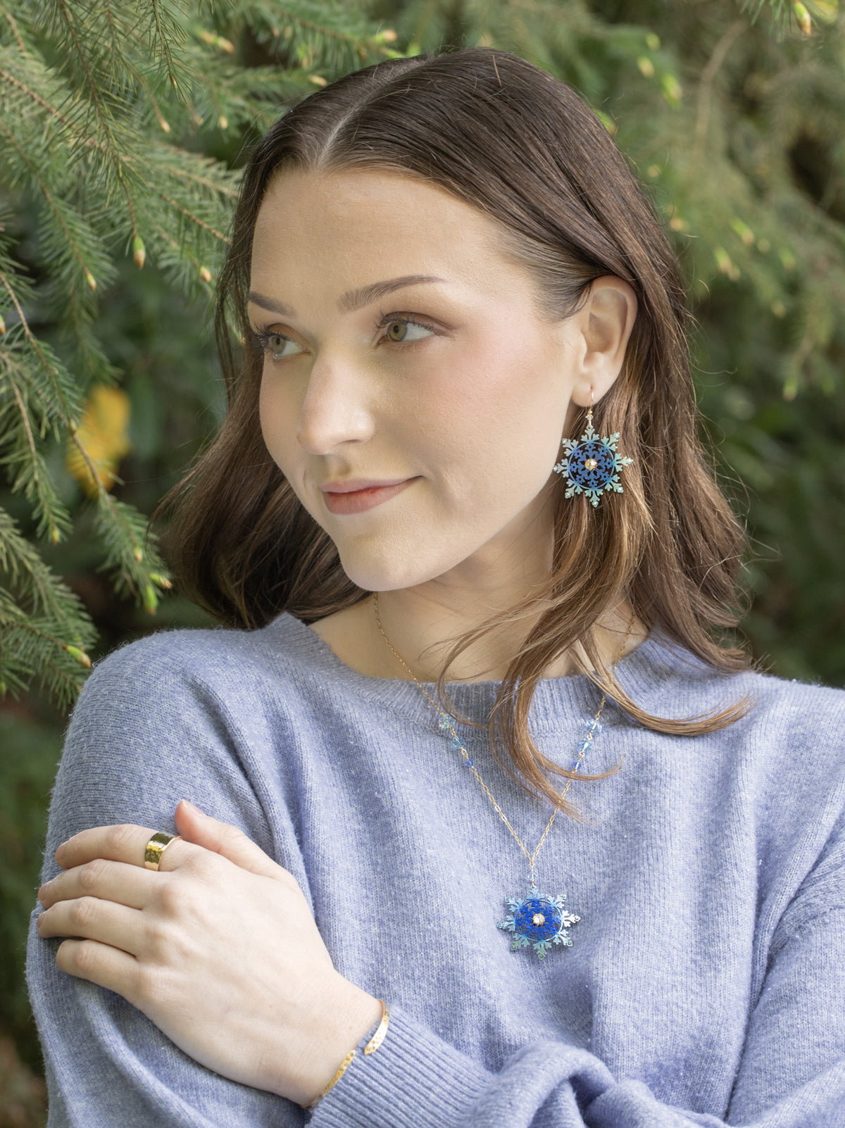 Elsa Snowflake Necklace C466688