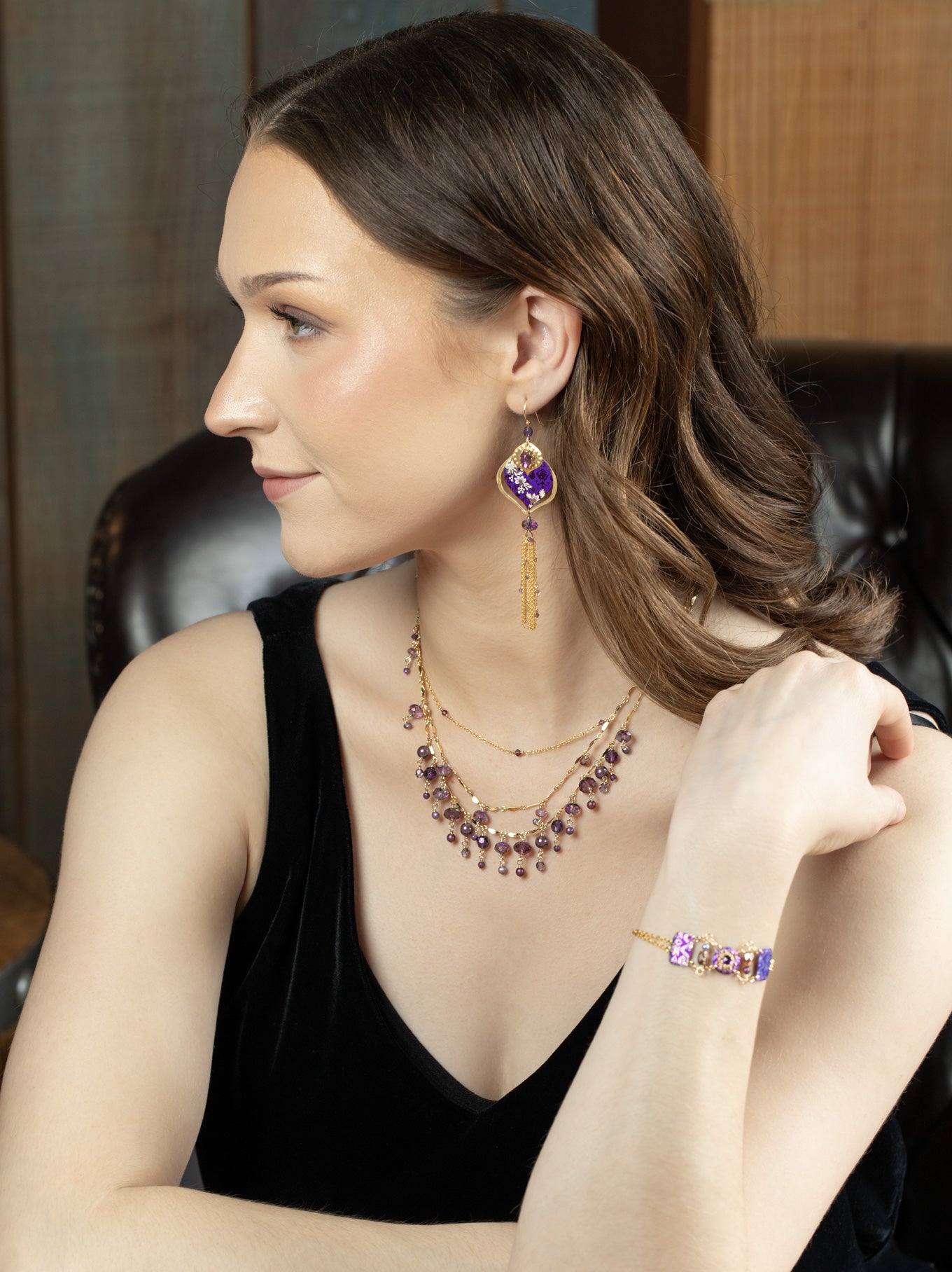 2025 Holiday Limited Edition Earrings C466595