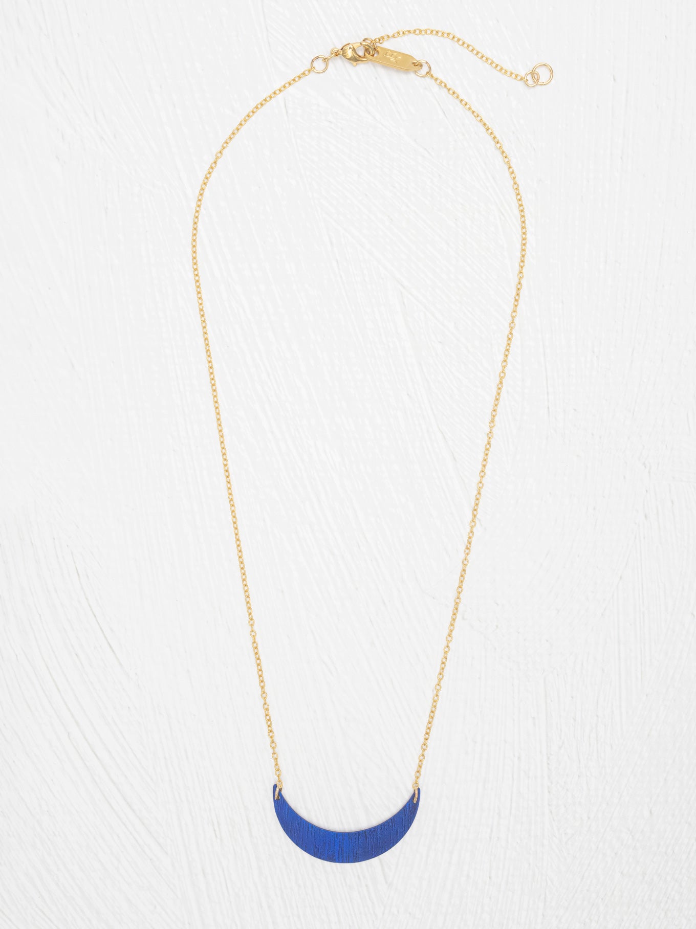 Luna Crescent Necklace C451314