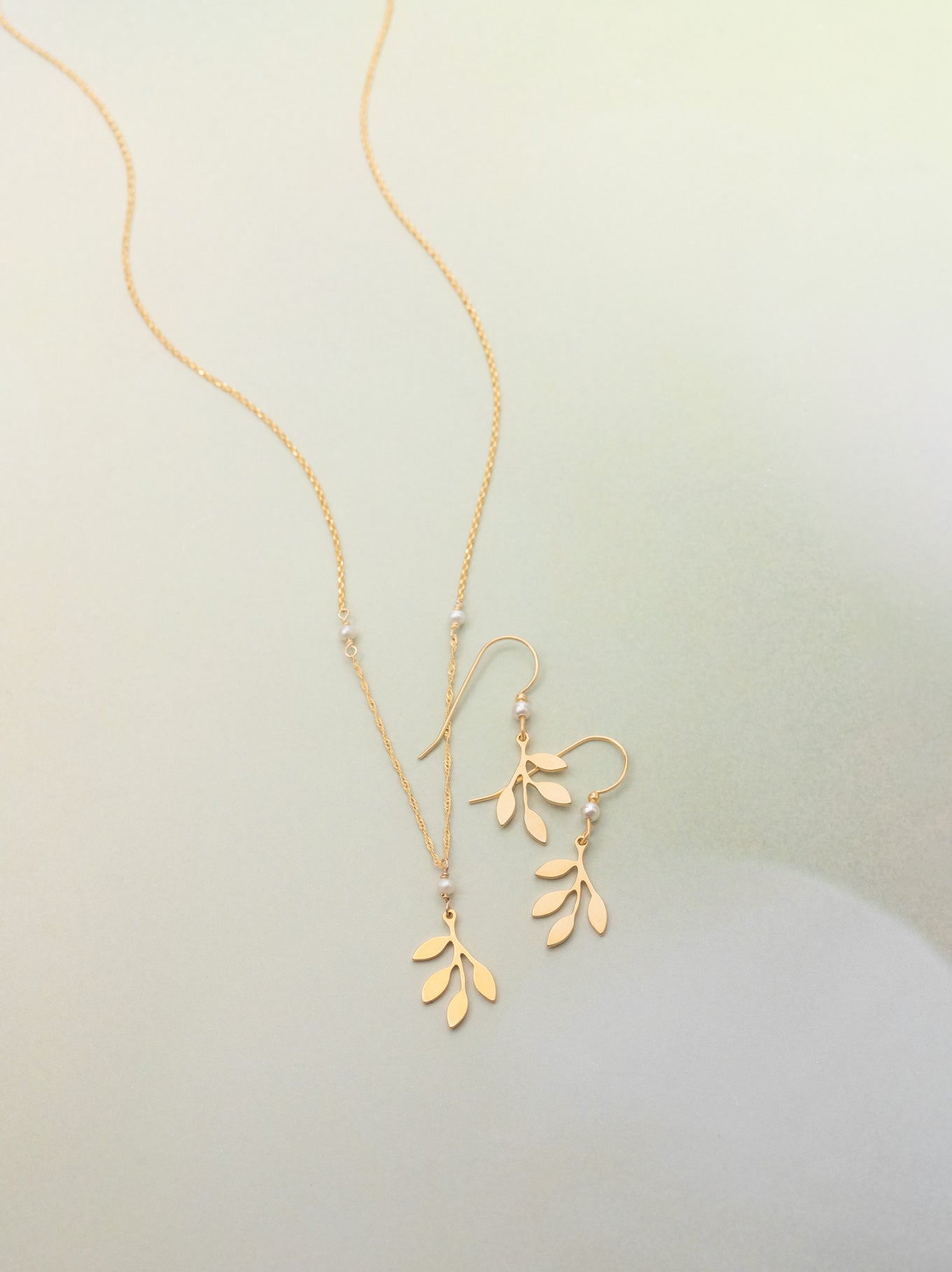 Holly Yashi Signature Pendant C375868