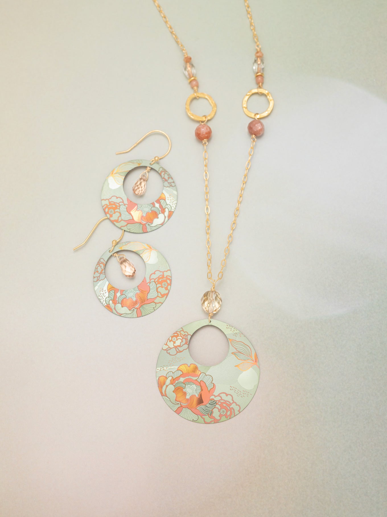 Claire Earrings C375818