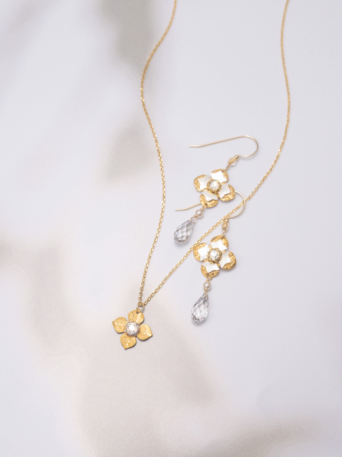 Octavia Earrings C466577