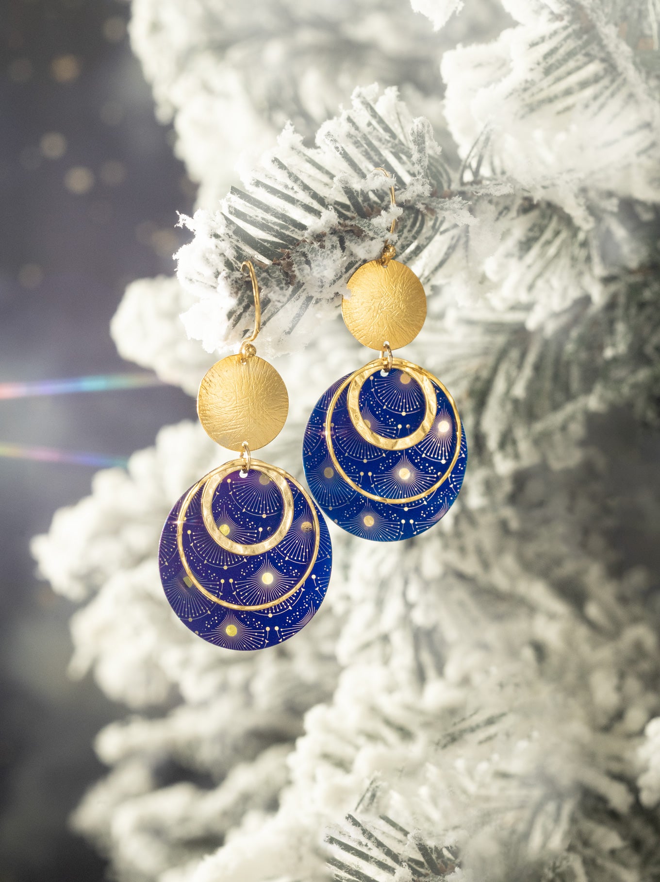 Atlas Earrings: Cosmic gold and niobium discs – Holly Yashi