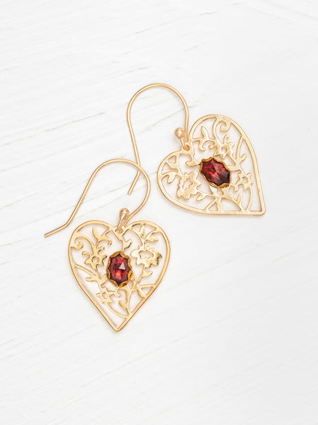 Blooming Heart Earrings: Filigree Artistry with Dazzling Gemstone