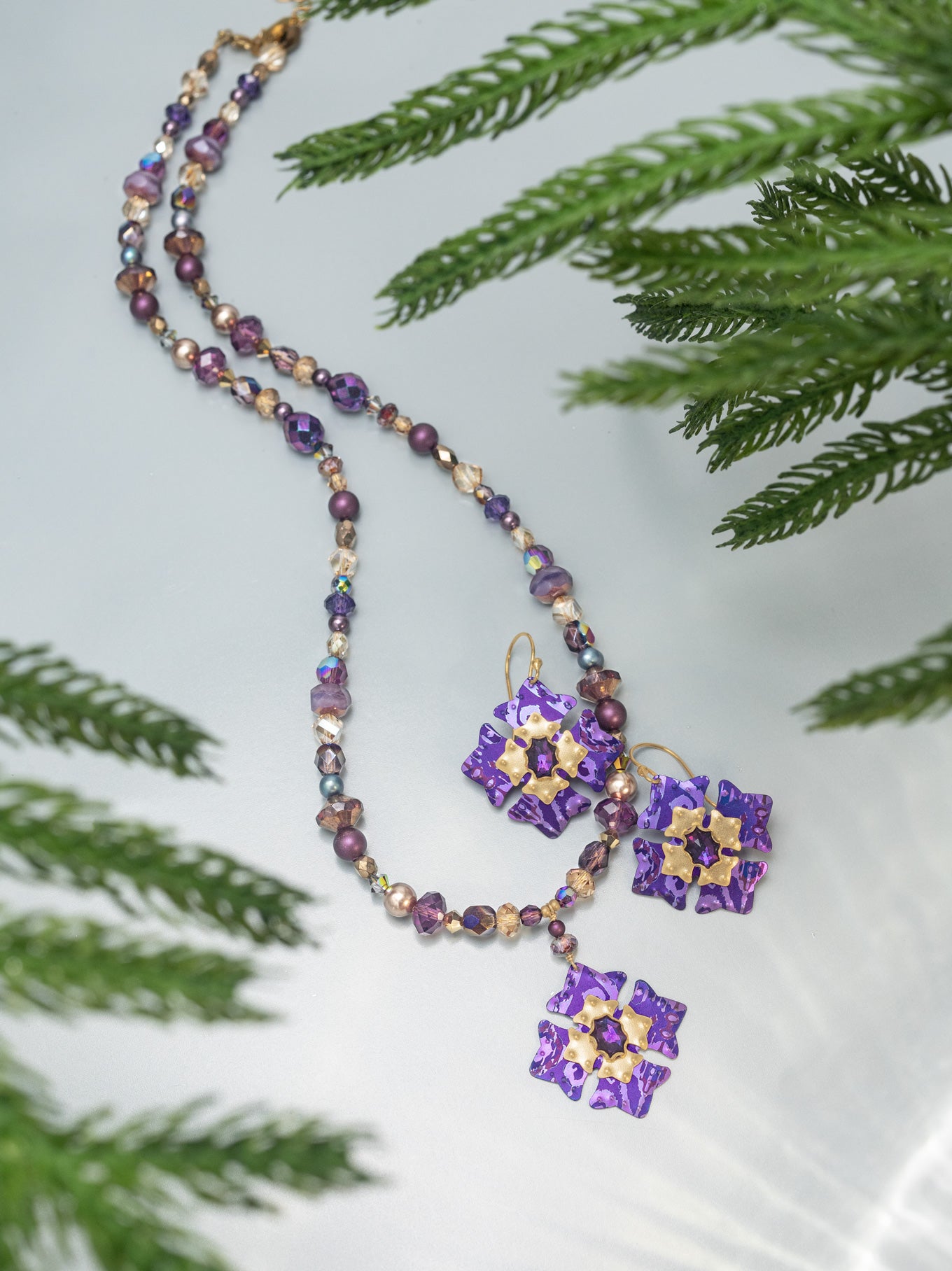 Elizabeth Beaded Necklace C466675