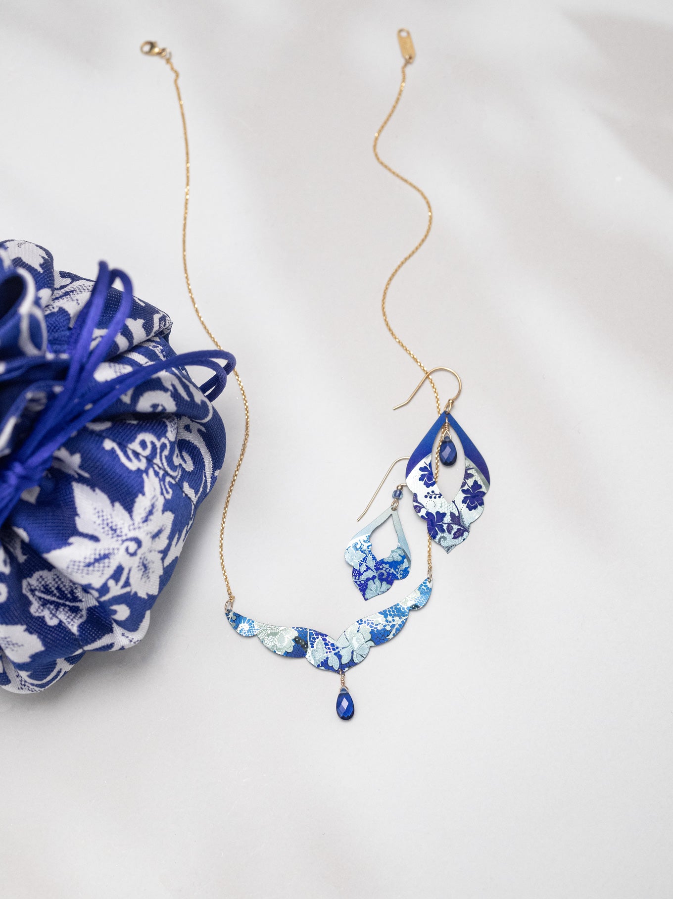 Isla Necklace C421147