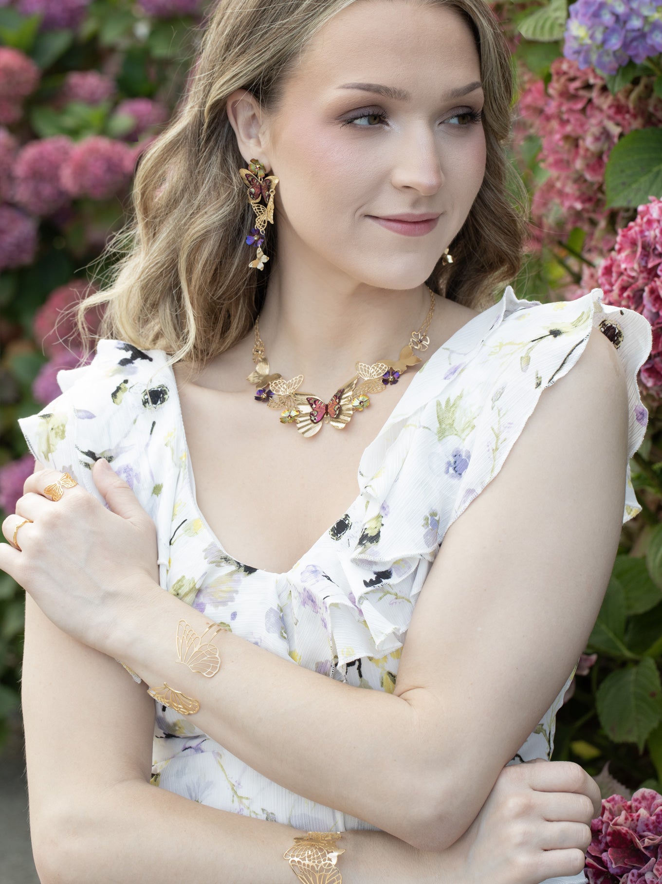 Vanessa Butterfly Cuff C669748