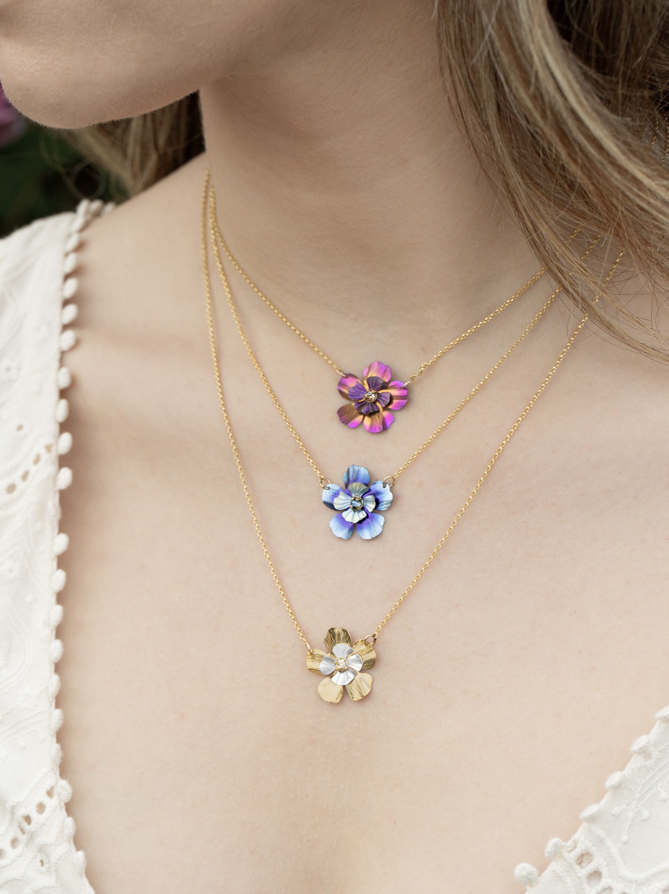 Blissful Bloom Pendant Necklace C669590