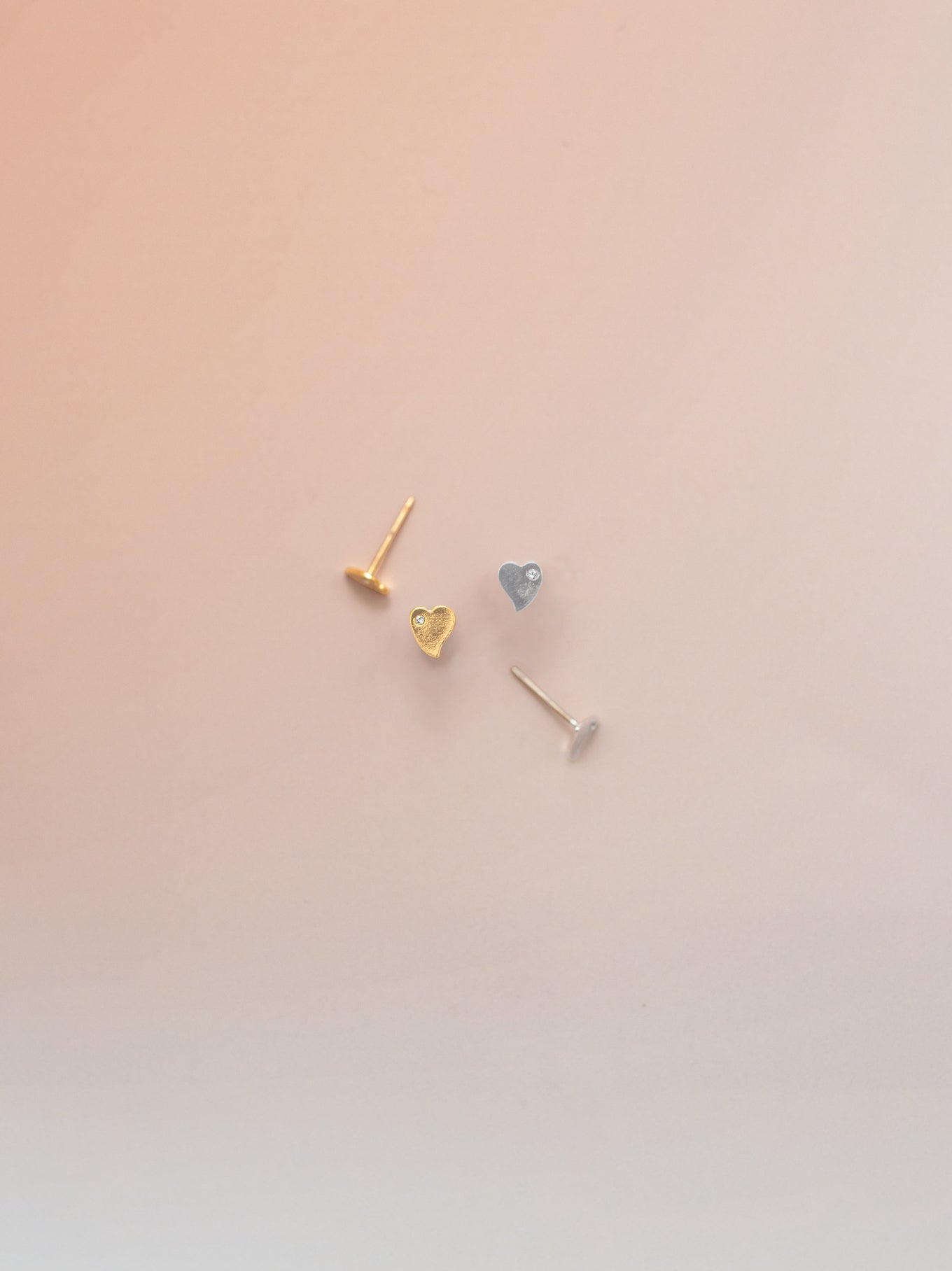 Amore Heart Earrings C183967