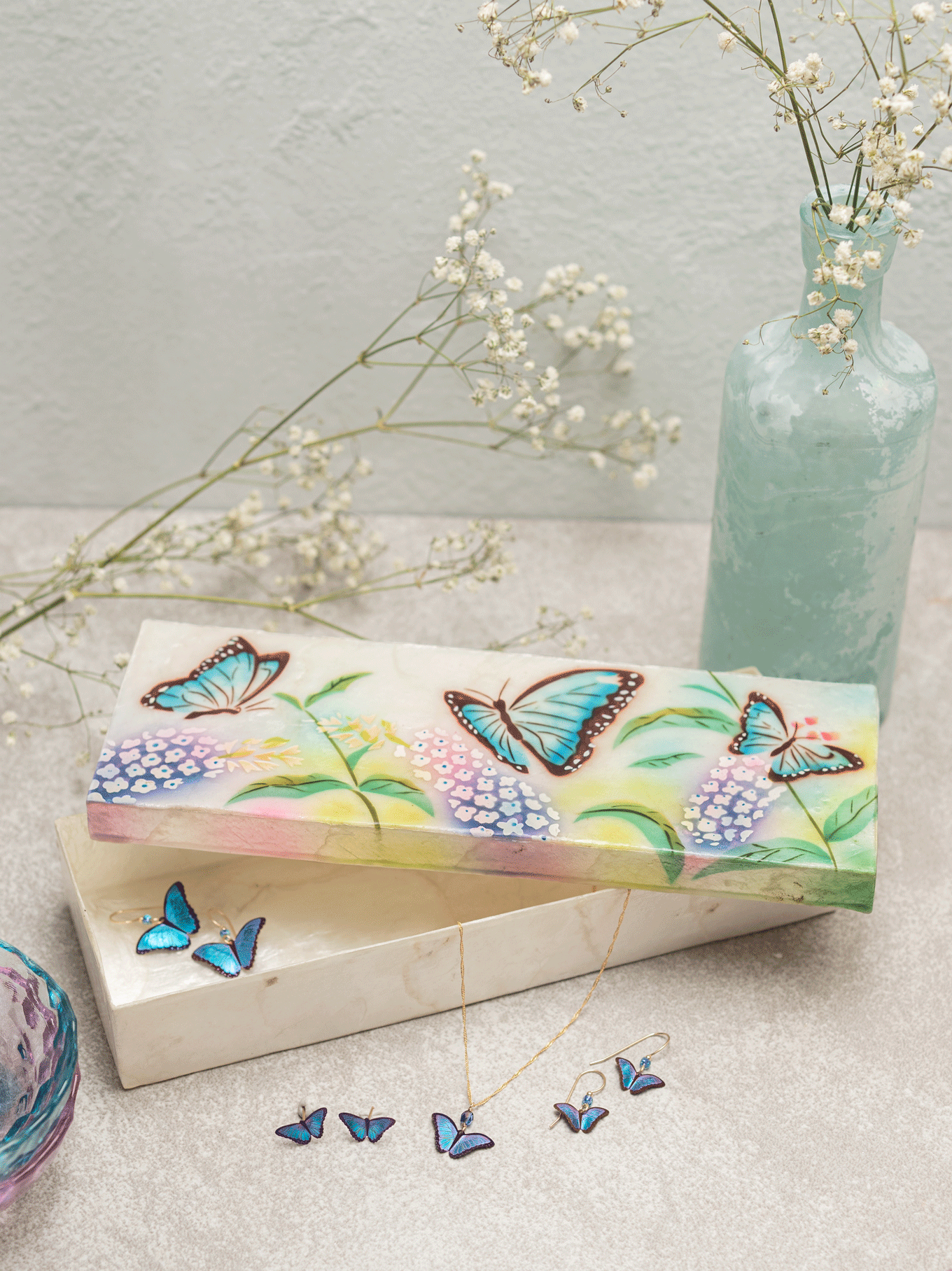 Petite Bella Butterfly Post Earrings C146534