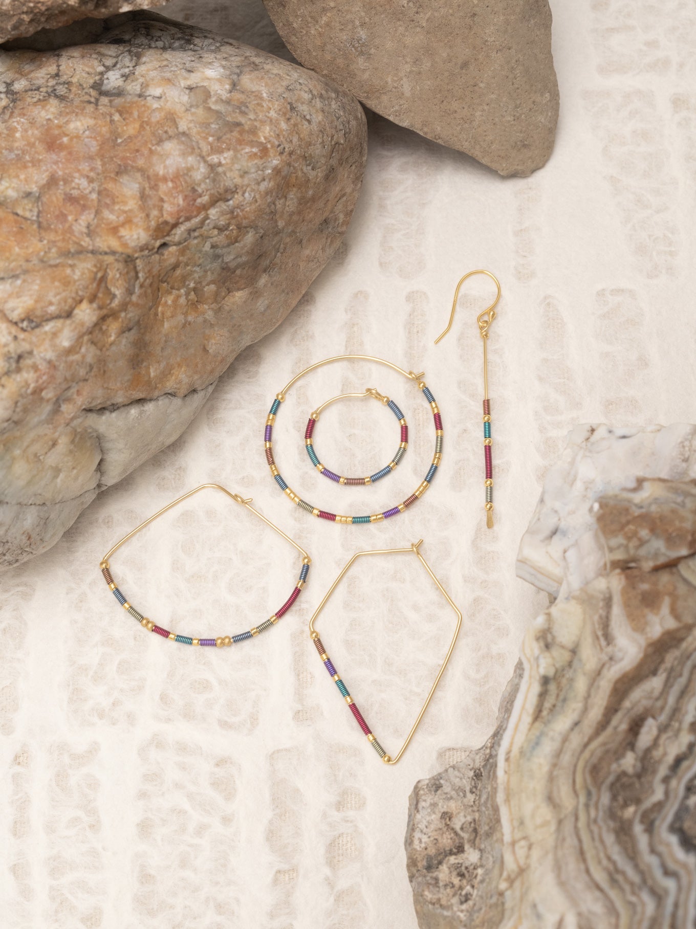 Sierra Hoop Earrings C415545