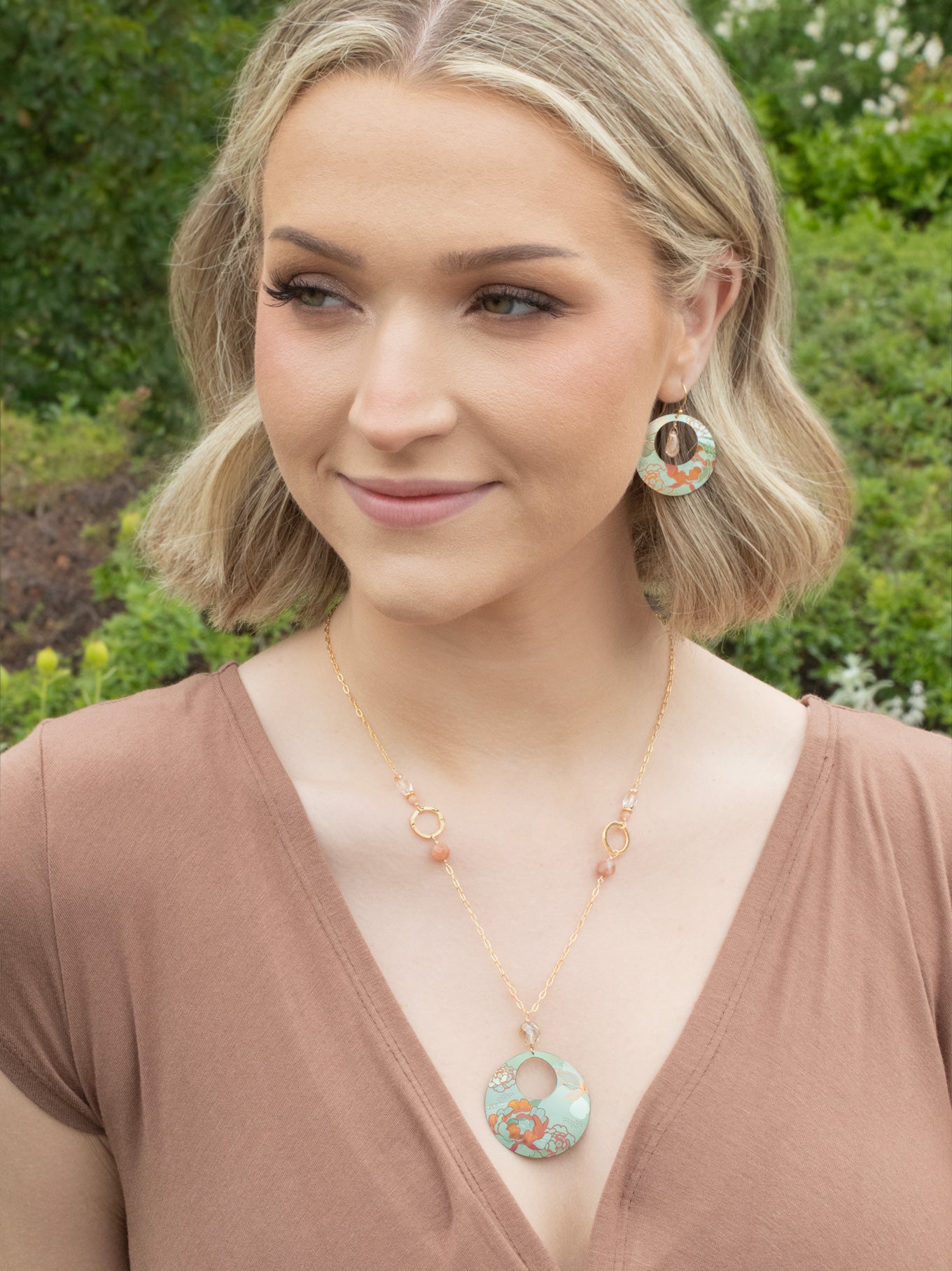 Claire Pendant Necklace C296300