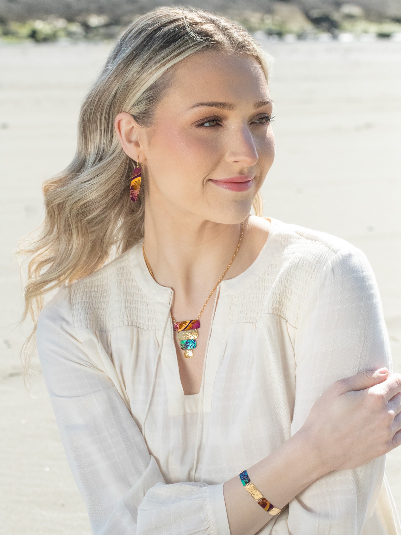 Lana Talisman Bracelet: Embrace the Spirit of Aloha | Paradise