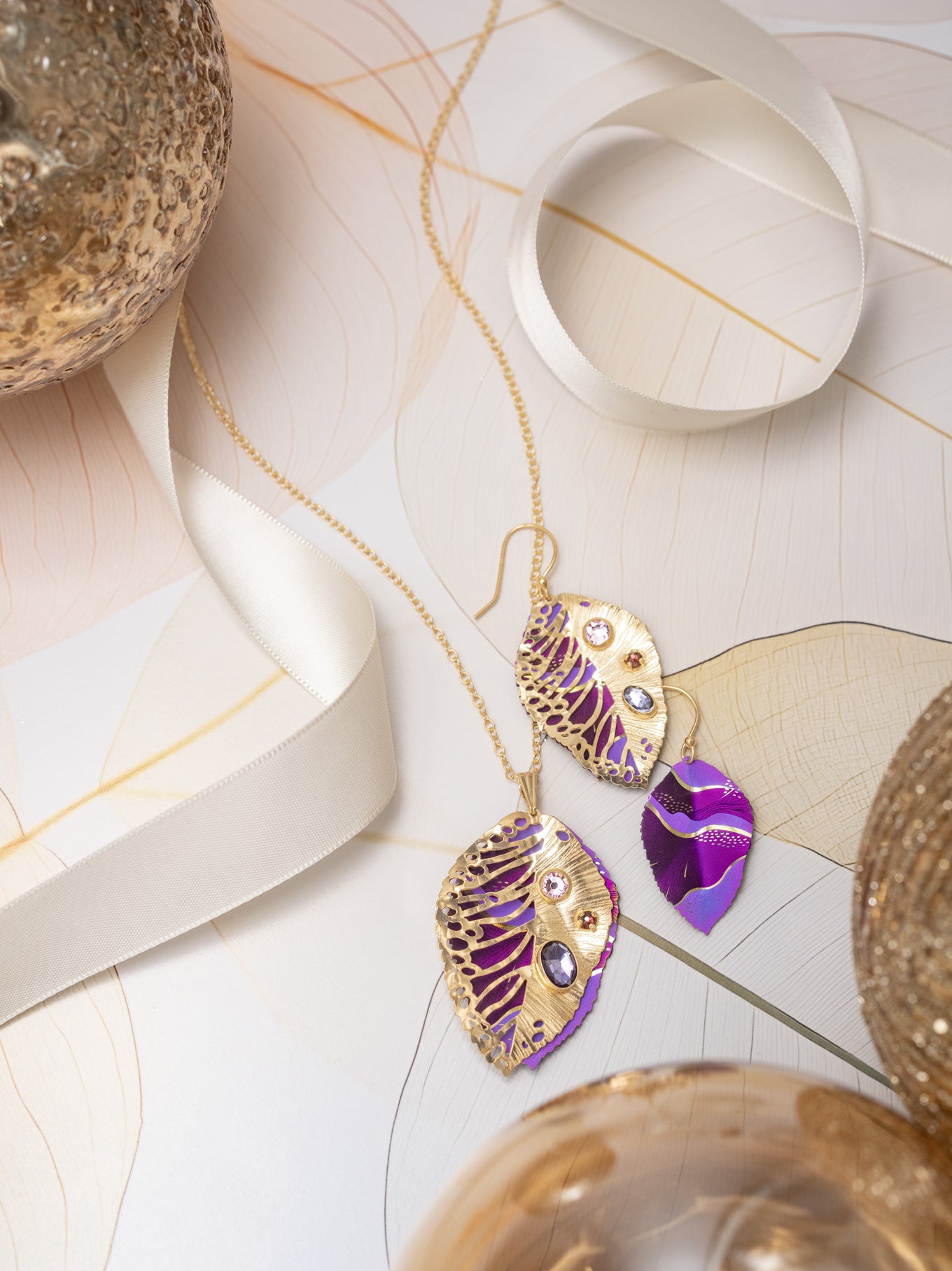 Eccentric Elm Earrings C466708