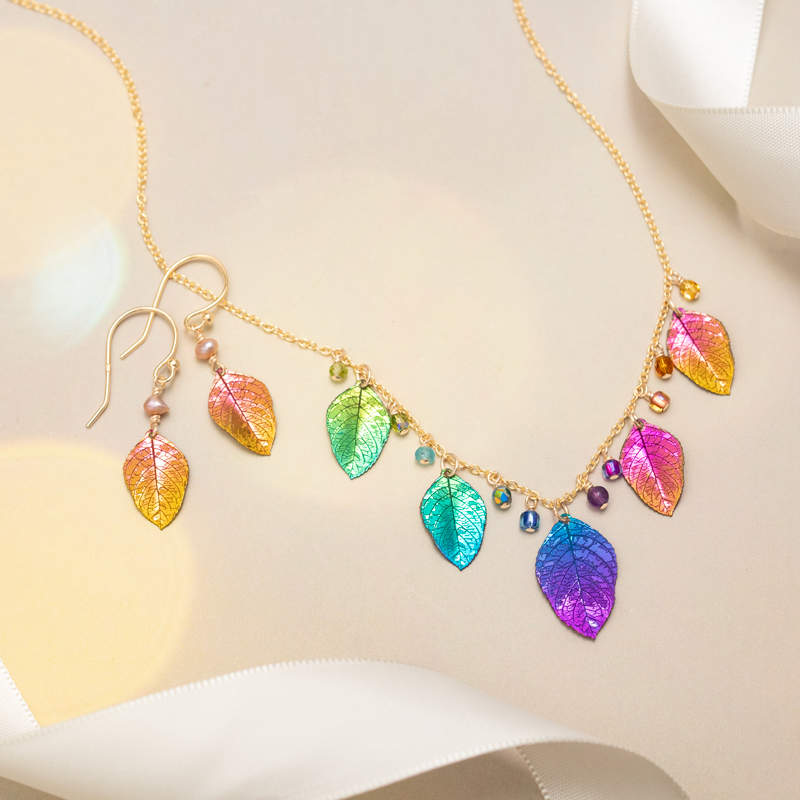 The Radiant Petra Pendant Necklace wows with pinecone art and The Radiant Petra Pendant Necklace wows with pinecone art and